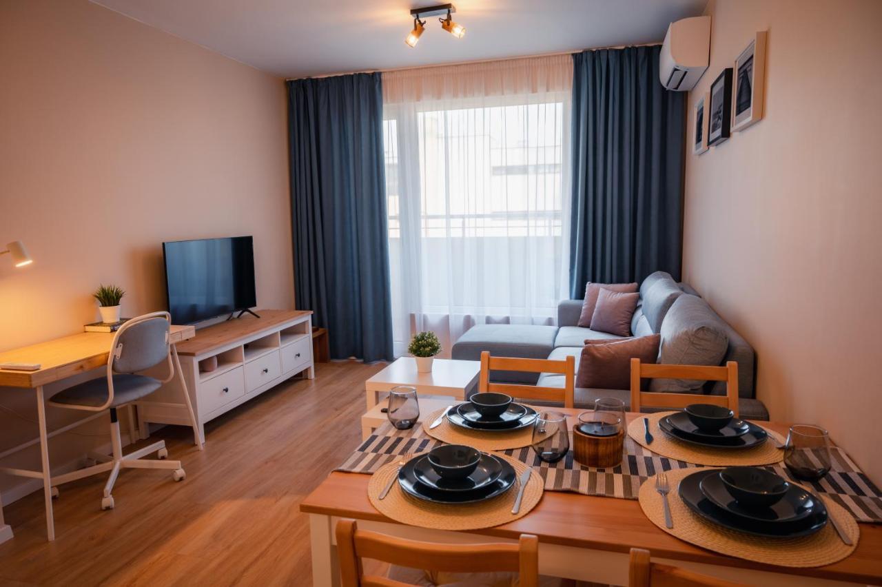 Emerald Suite With Private Parking Varna Exteriör bild