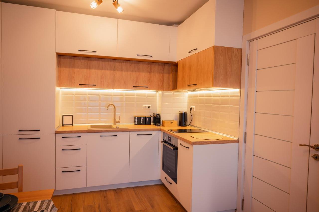 Emerald Suite With Private Parking Varna Exteriör bild