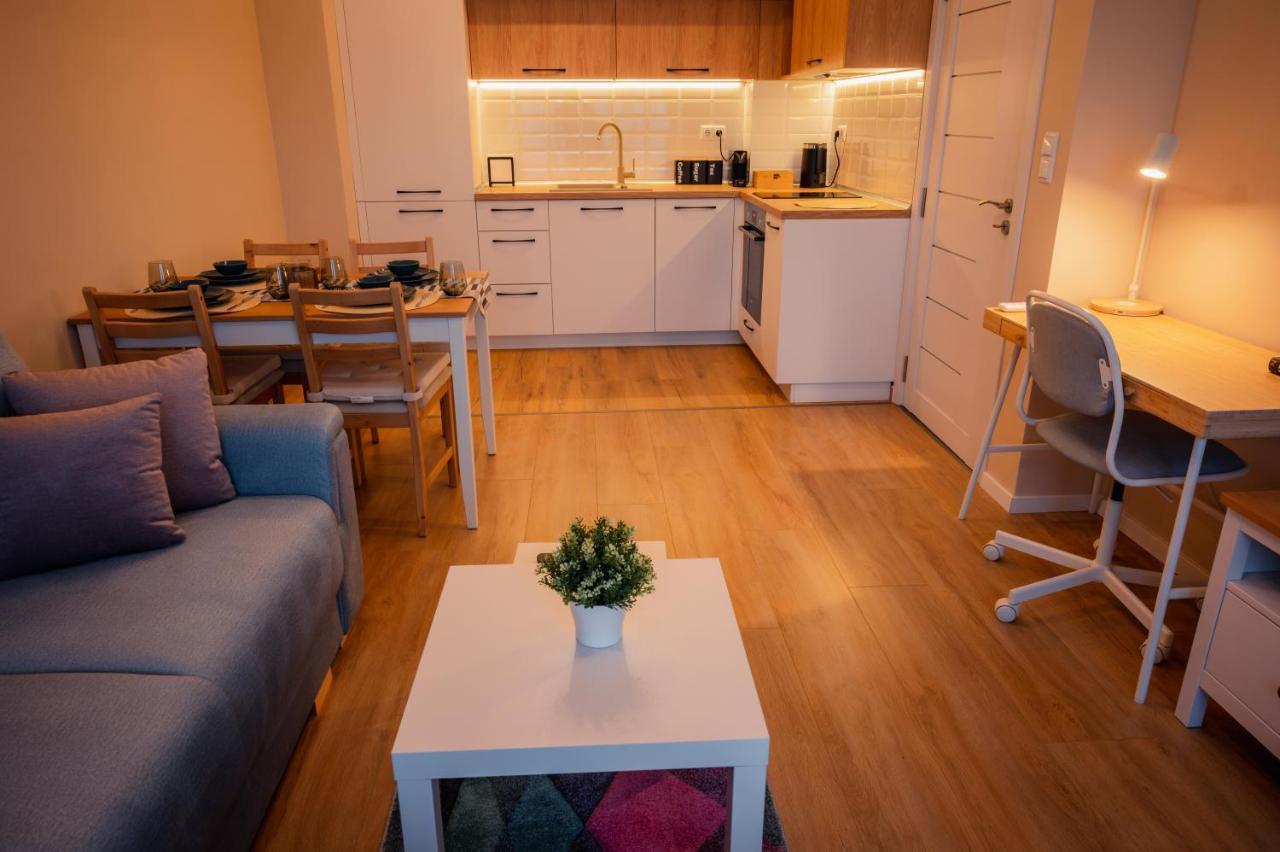 Emerald Suite With Private Parking Varna Exteriör bild